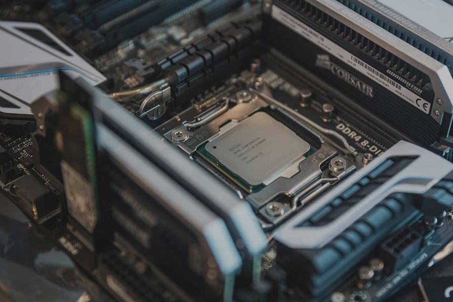 Alienware AW2521HF 240Hz