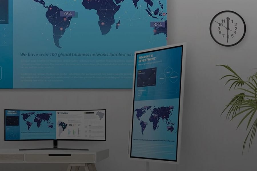 outdoor display connectivity options