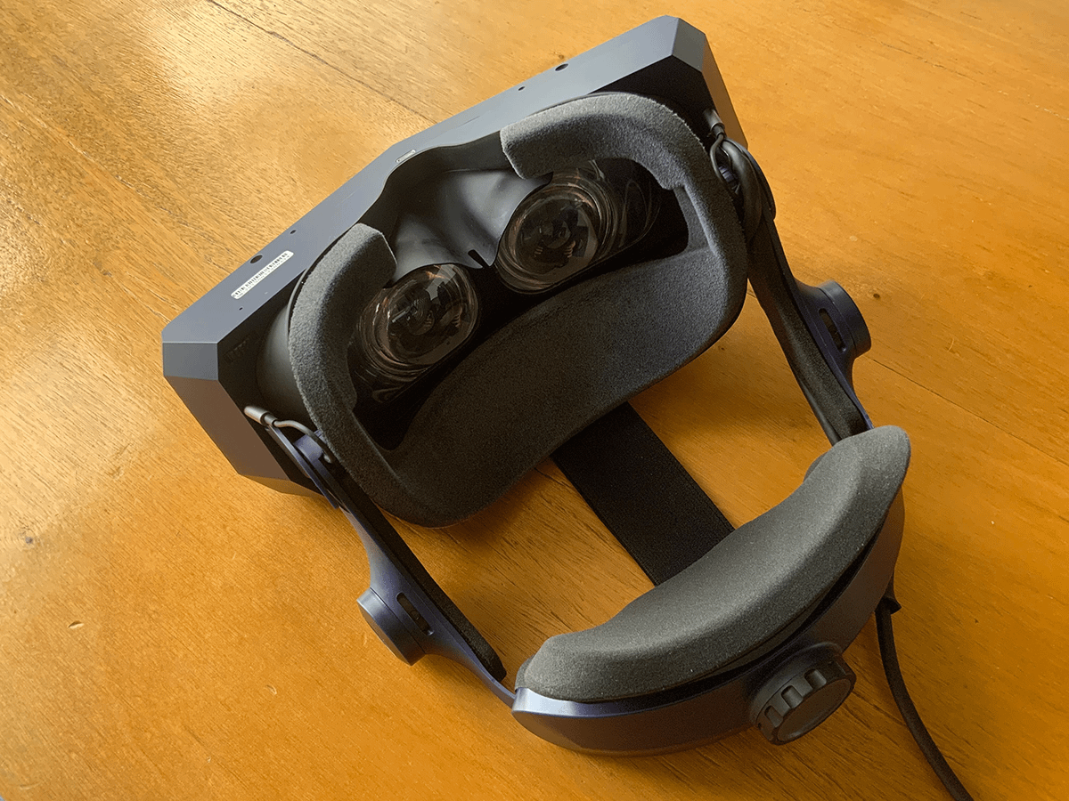 Pimax 8K X VR headset