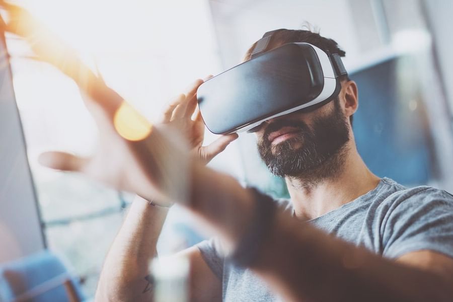 VR headset high refresh rate