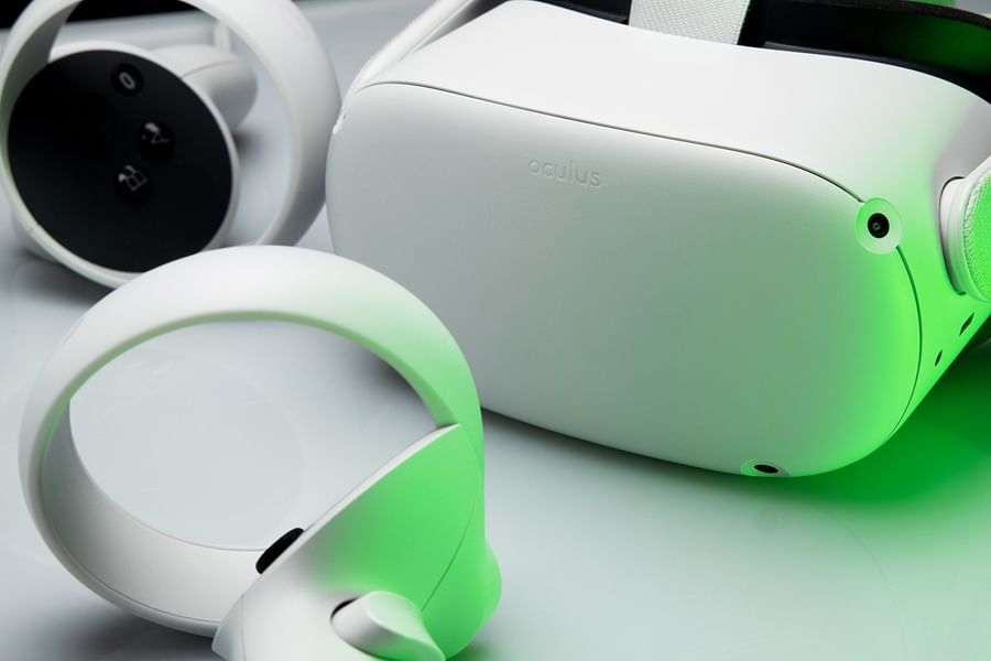 VR headset motion sickness